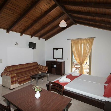 Siarbas Hotel Паралия Враху Екстериор снимка