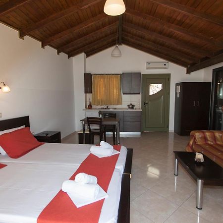 Siarbas Hotel Паралия Враху Екстериор снимка