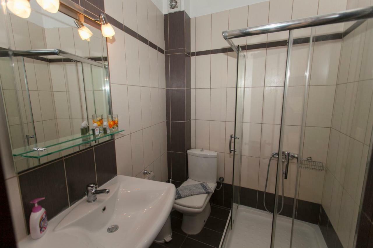 Siarbas Hotel Паралия Враху Екстериор снимка