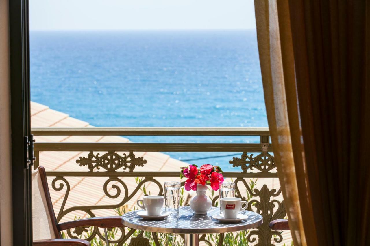 Siarbas Hotel Паралия Враху Екстериор снимка