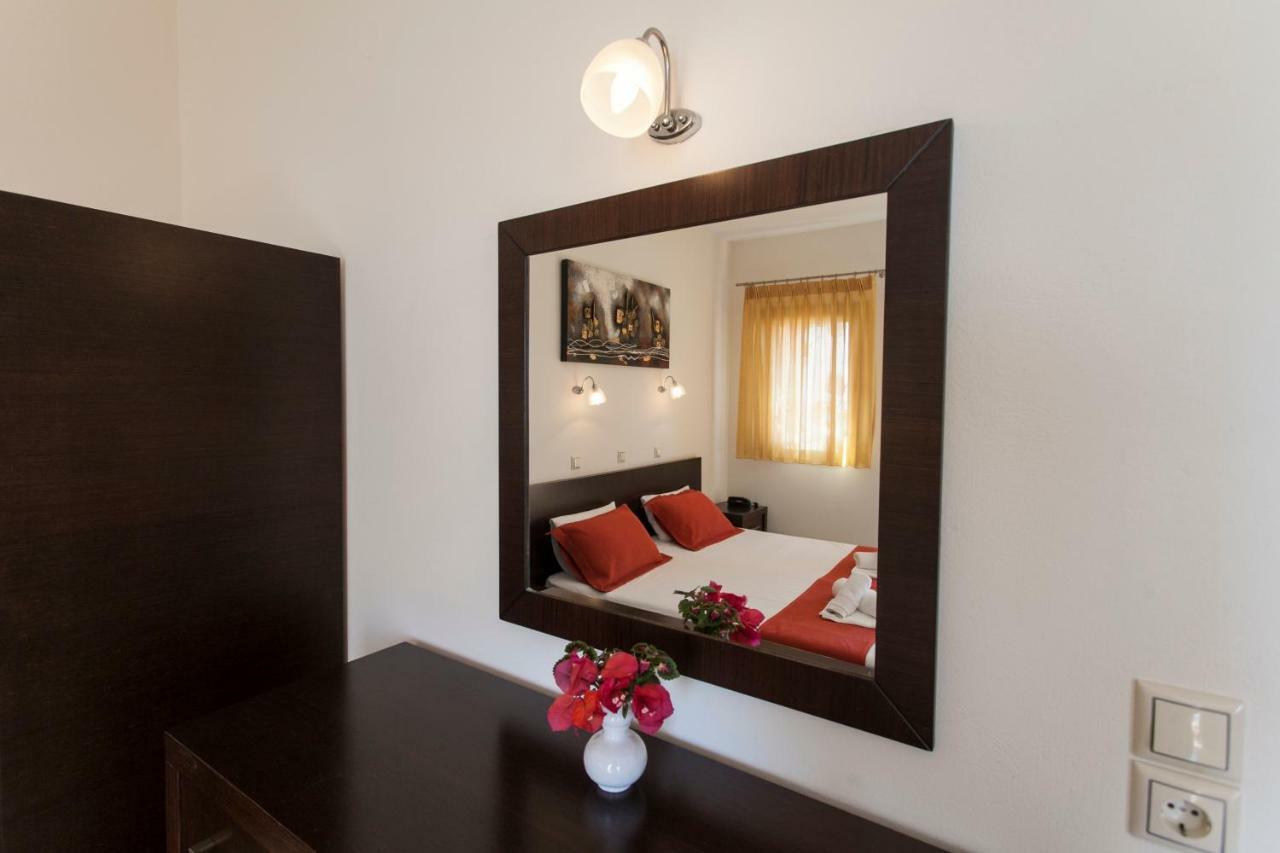 Siarbas Hotel Паралия Враху Екстериор снимка