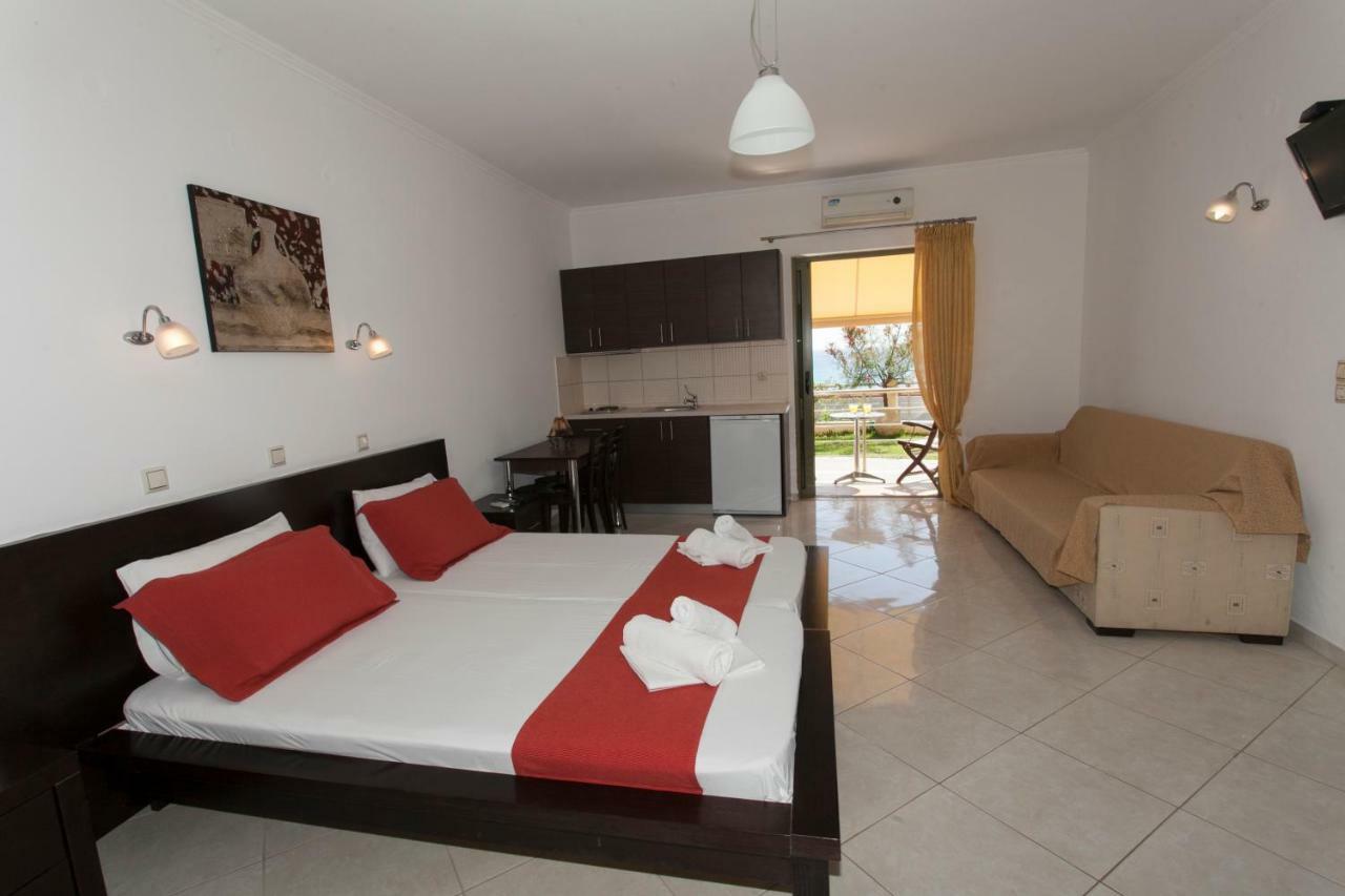 Siarbas Hotel Паралия Враху Екстериор снимка
